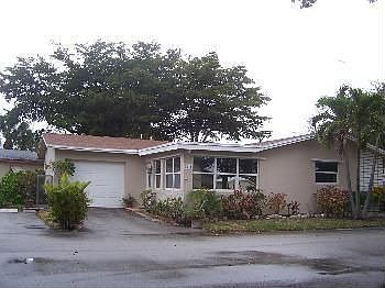 2nd image of 3115 SW Natura Ave