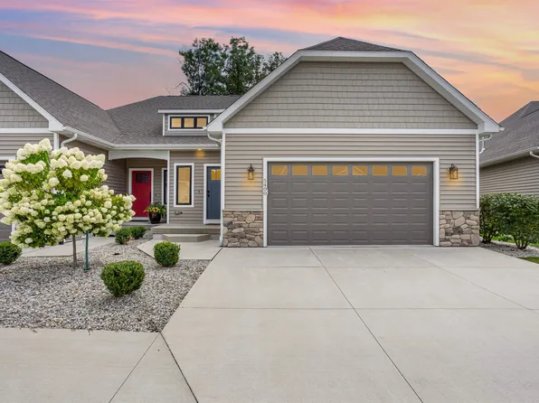 5400 Greenridge Dr, Midland, MI 48640