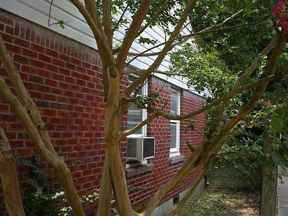 4th image of 4693 Tutwiler Ave