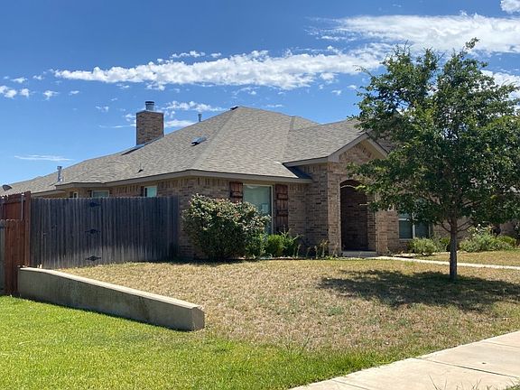 3rd image of 7415 Topeka Dr