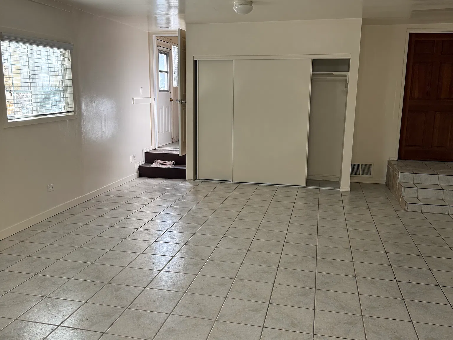 9331 Stanford Ave — Photo 2