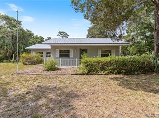 693 Highway 40 E, Inglis, FL 34449