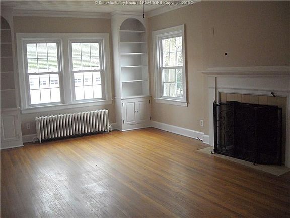 3rd image of 208 Highland Ave