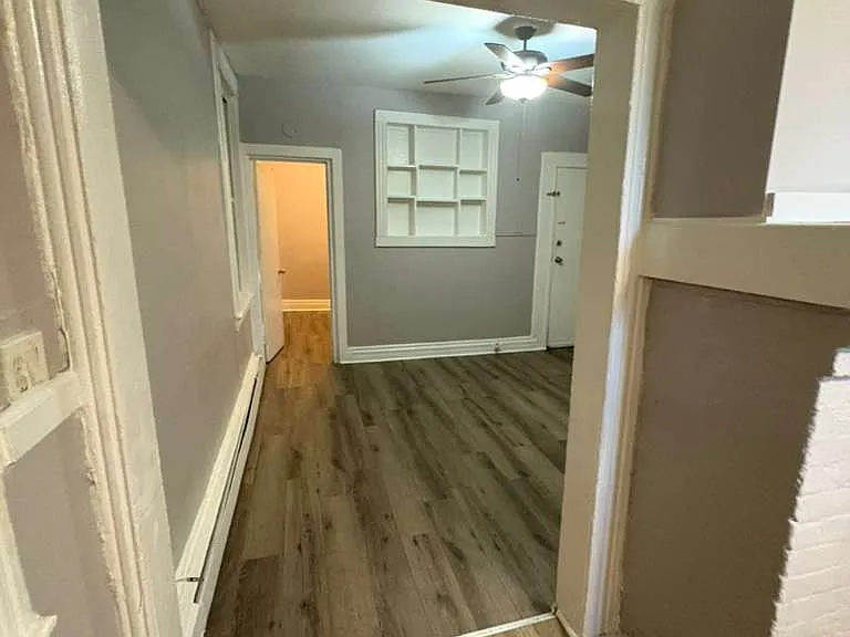 383 Central Ave #1B — Photo 4