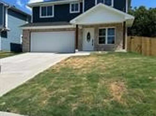 5620 Carver Dr, Fort Worth, TX 76107