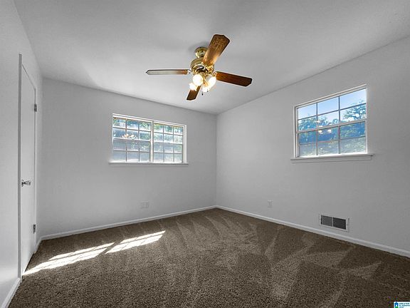 5th image of 1440 Hickory Ln