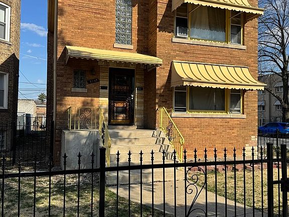 2nd image of 8259 S Marshfield Ave