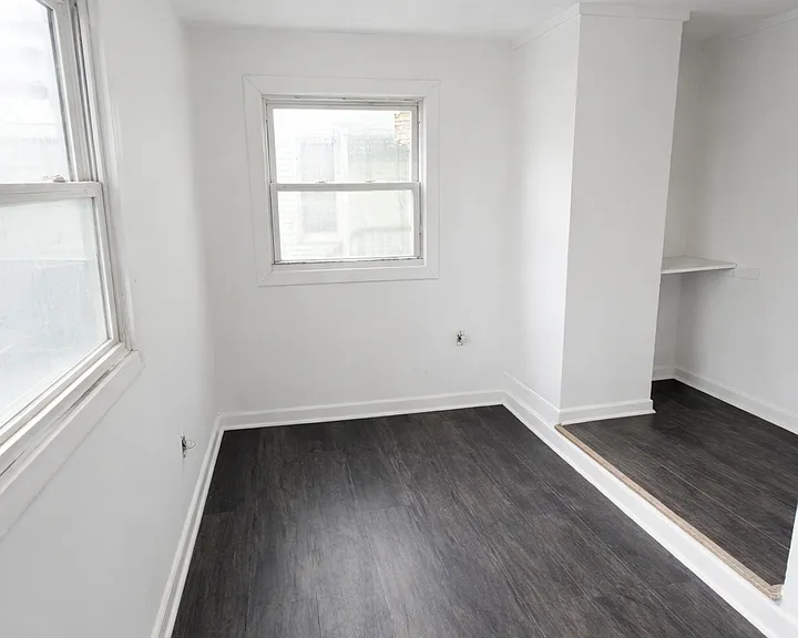 108 S Main St — Photo 9