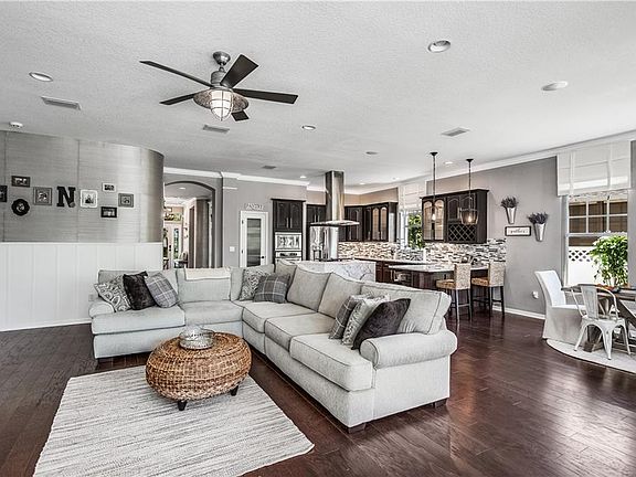 4th image of 5224 Brighton Shore Dr