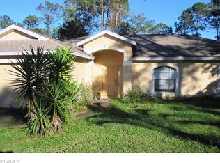 2230 Robin Dr, Naples, FL 34117