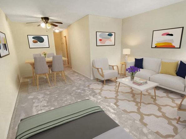 801 N Pitt St APT 220