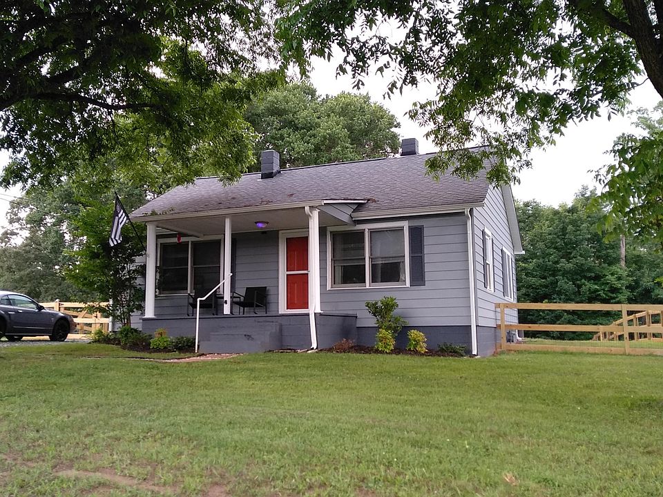 1st image of 814 Walker St