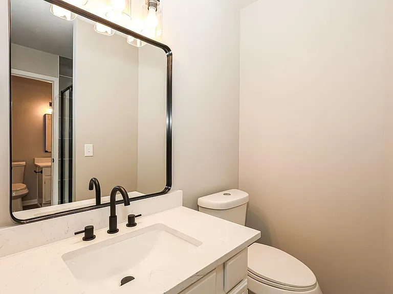 18703 Evergreen Falls Dr — Photo 35