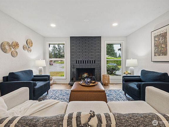 5th image of 22609 41st Avenue Ct E