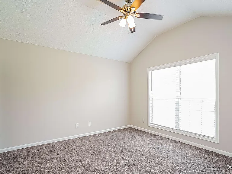 2717 Calais Ct — Photo 14