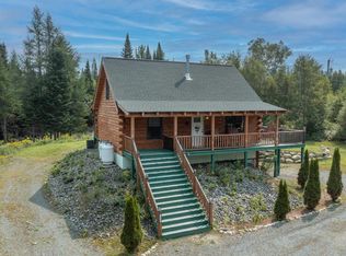 136 Mahlyn Dr, Carroll, NH 03598