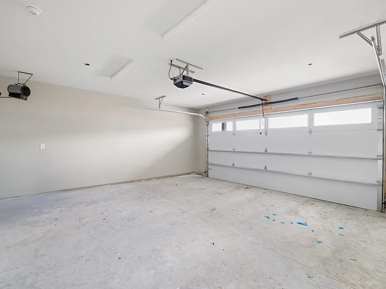 Independence Townhomes — Photo 12