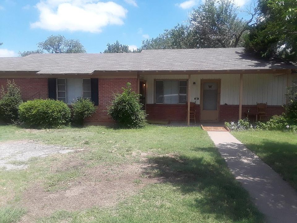 1st image of 2702 Duncan Dr Unit B