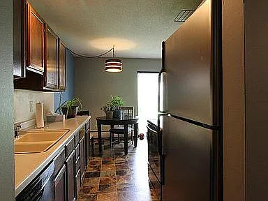 1025 Smetana Rd #2 — Photo 9