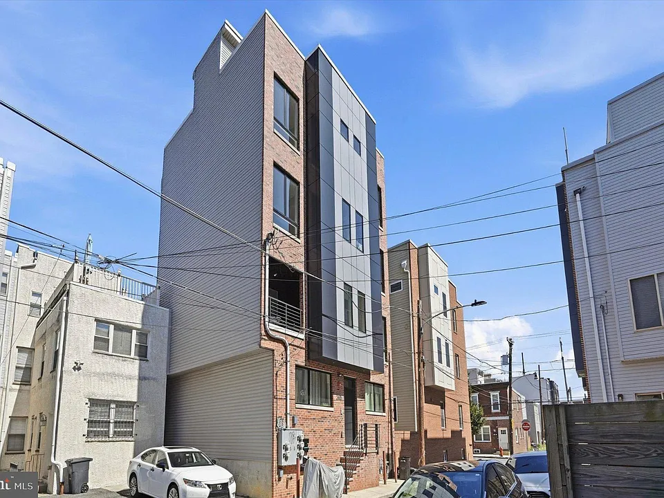 2605 Annin St #3