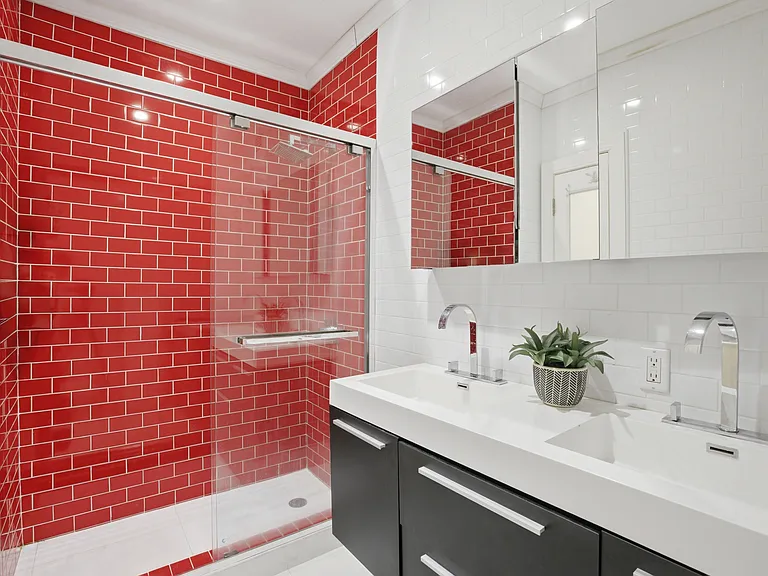 35 E 20th St #6B — Photo 9