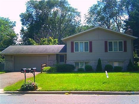 1st image of 1056 Borgert Ave