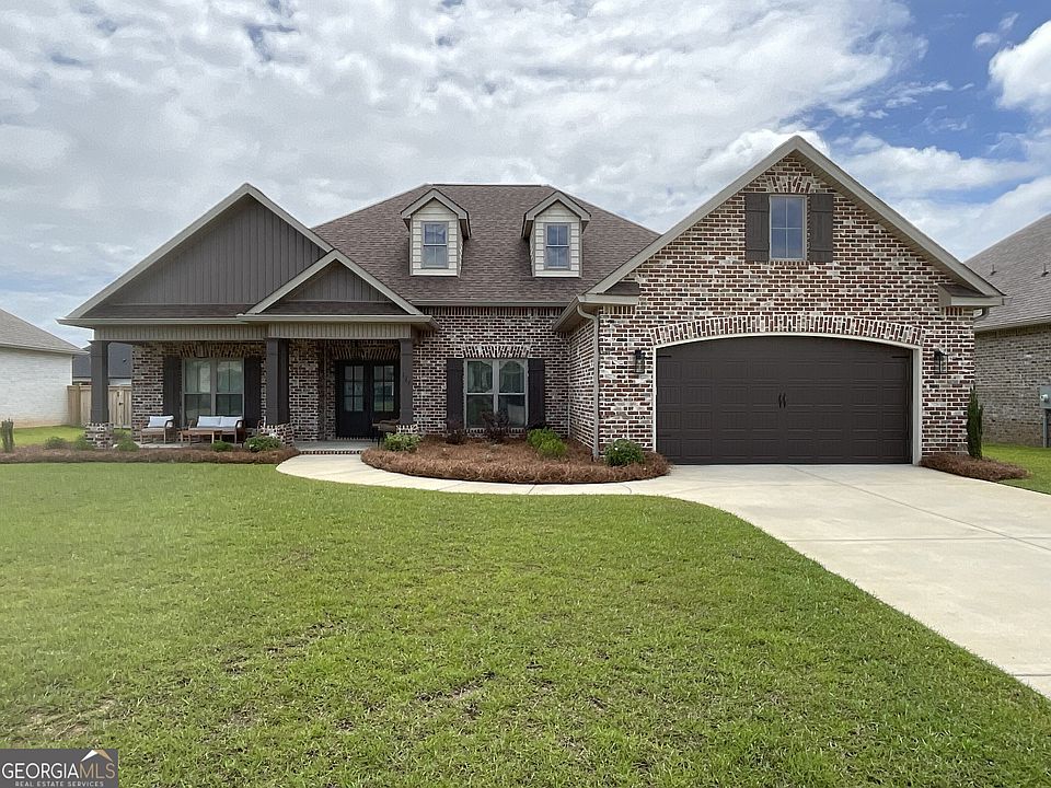 1st image of 127 Woodwinds Ct