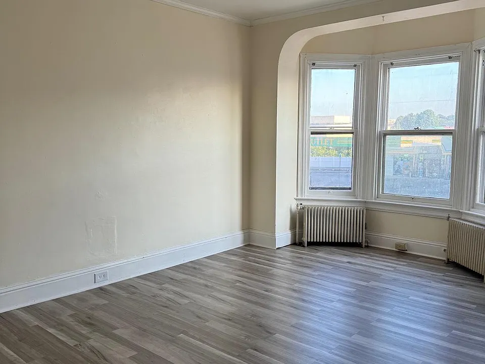 1104 W Market St #1106-2