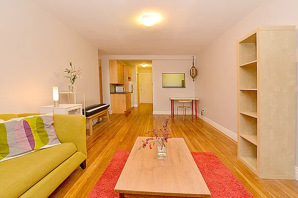 Sold by Furumoto Realty of New York City Inc | media 3
