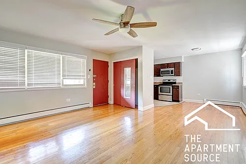 1735 W Bryn Mawr Ave #17 Photo 1