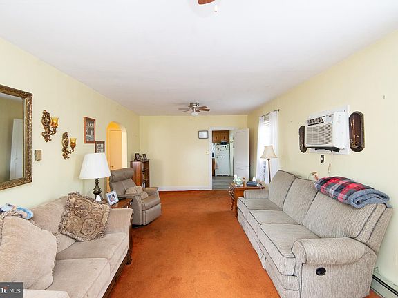 2nd image of 1001 Peachblossom Ave