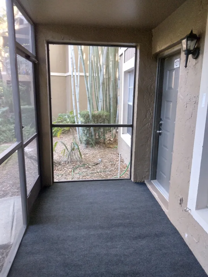 14211 Shadow Moss Ln — Photo 2