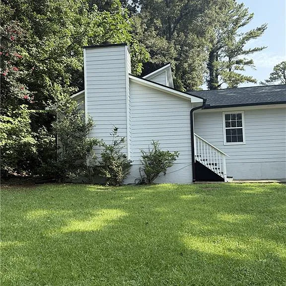 1286 N Lea Ct SE #A — Photo 1