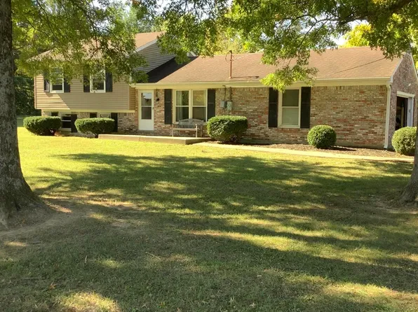 838 Garden Cir, La Grange, KY 40031
