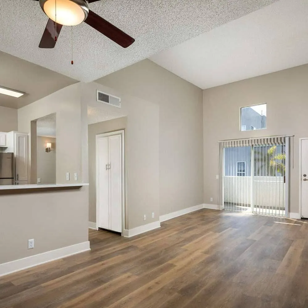 Canyon Crest — Photo 4