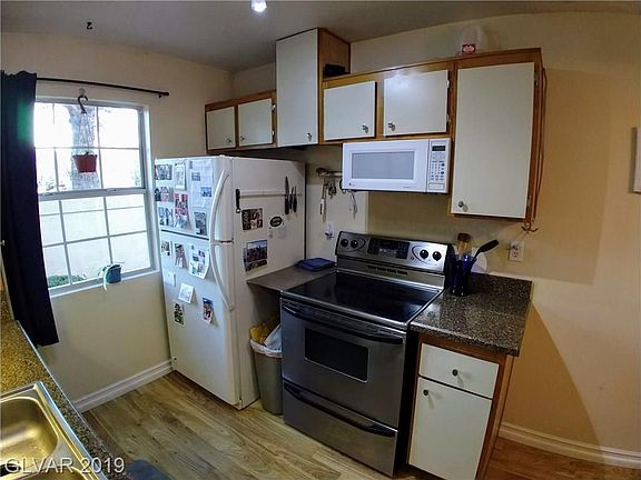 5th image of 3150 Soft Breezes Dr APT 1215