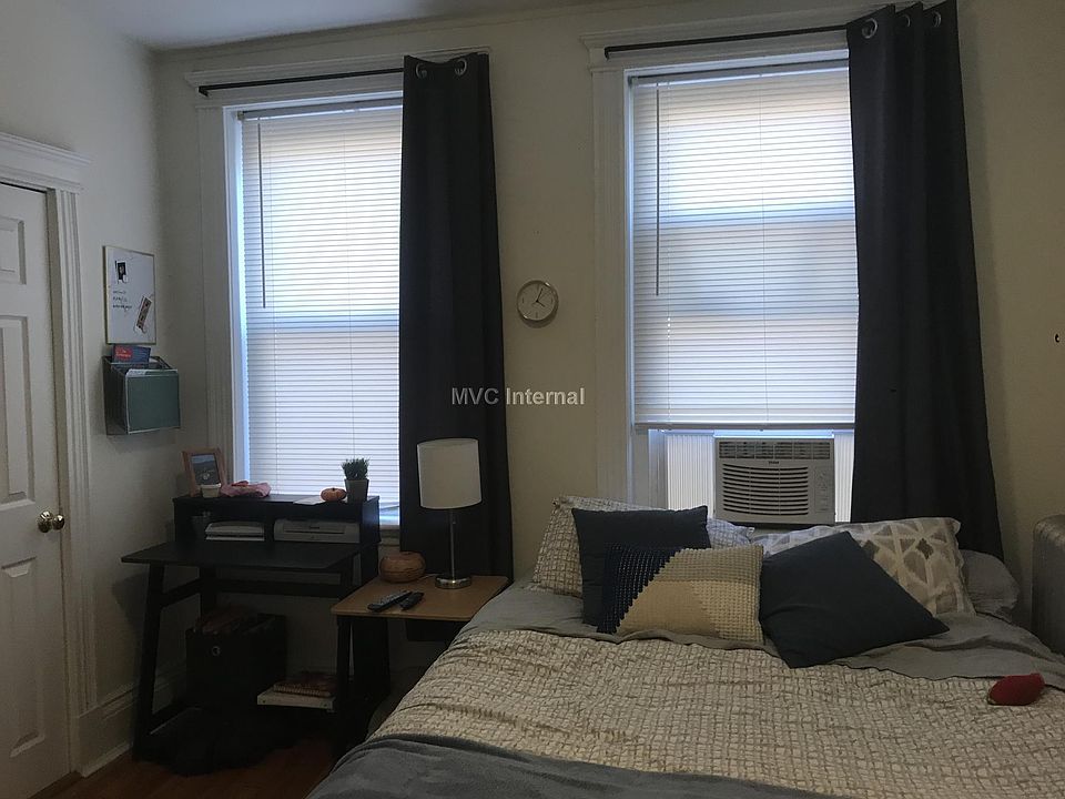 2nd image of 8 Camelot Ct #14