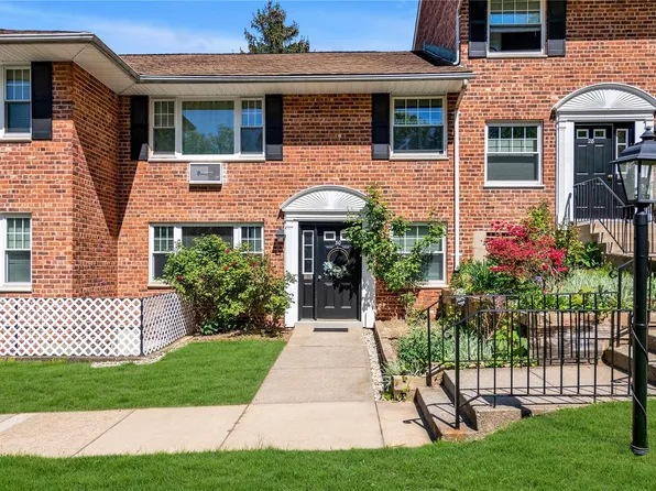 99 Madison Street #30L, Port Washington, NY 11050