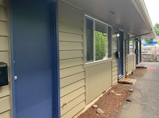 5730 SE Center St APT 4, Portland, OR