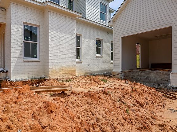 3rd image of 4177 Fieldstone Loop