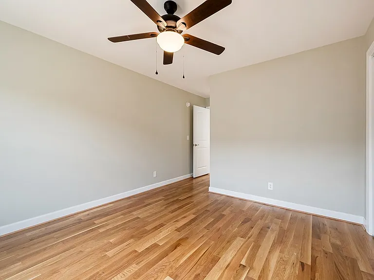 235 College Park Dr — Photo 17