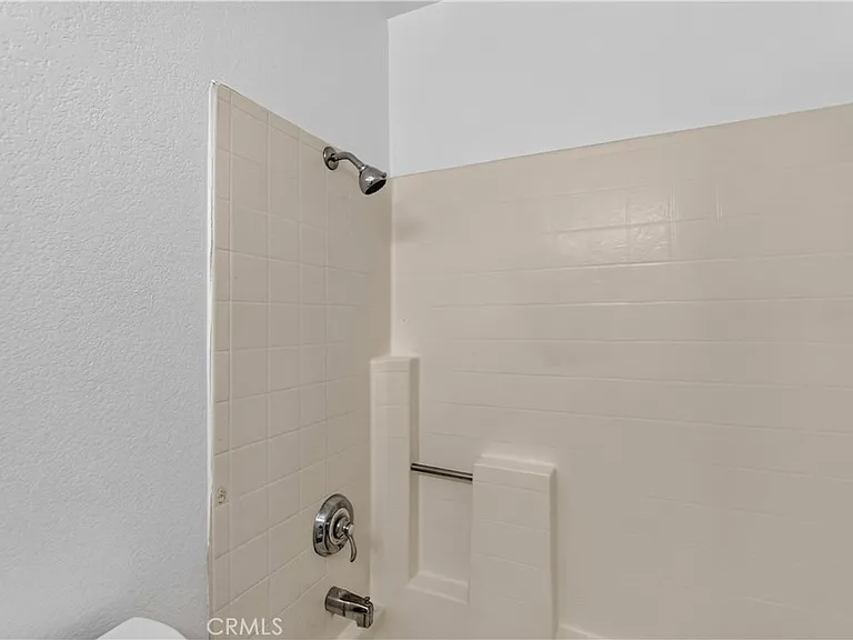23175 Canyon Pines Pl — Photo 28