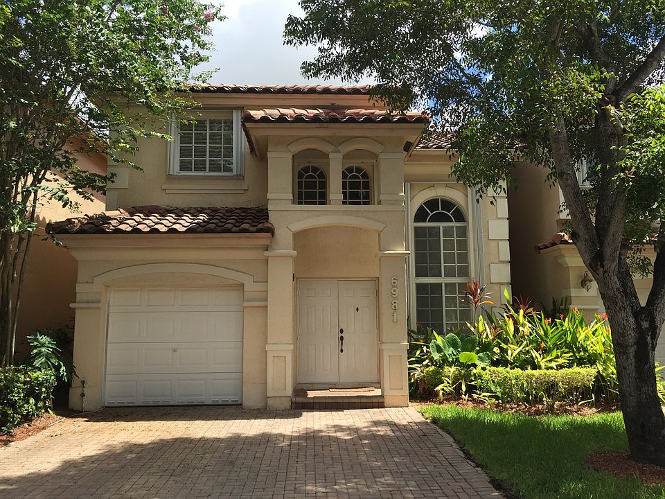 1st image of 6981 NW 109th Ave