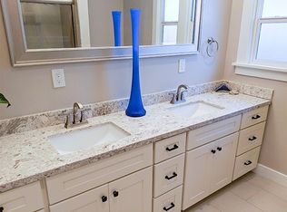 112 Clover Ln, Menlo Park, CA 94025