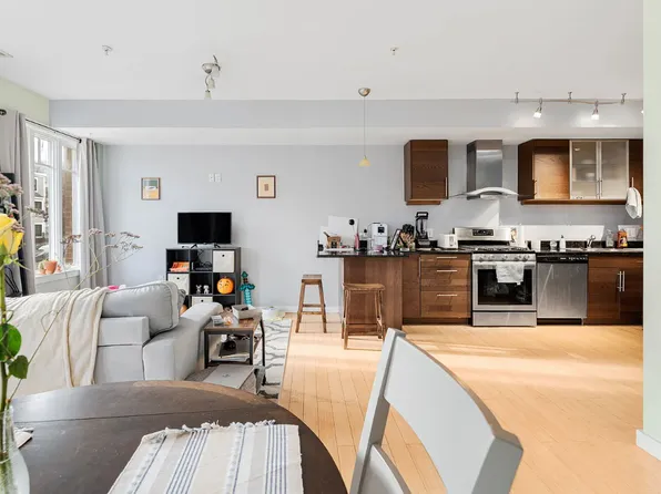 1431 Tremont St #3, Mission Hill, MA 02120