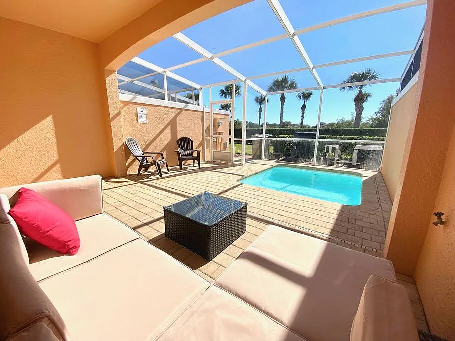 3 bed, $6,750 — Photo 3