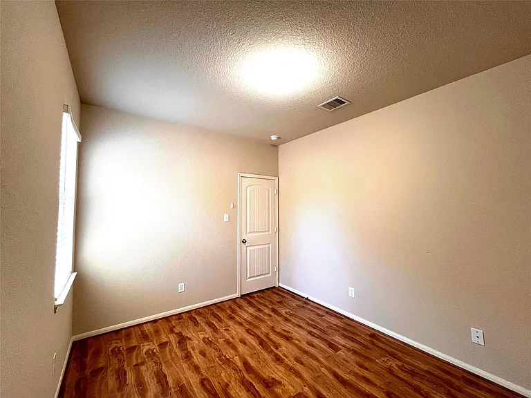 20330 Pine Water Ln — Photo 33