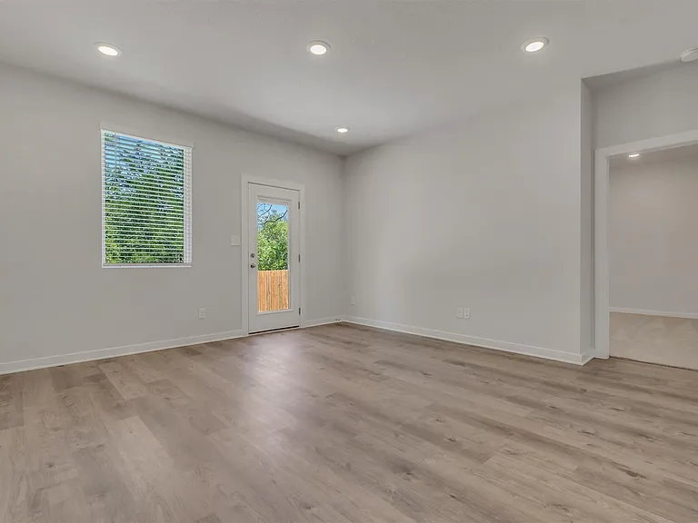 212 Bendecido Loop — Photo 13