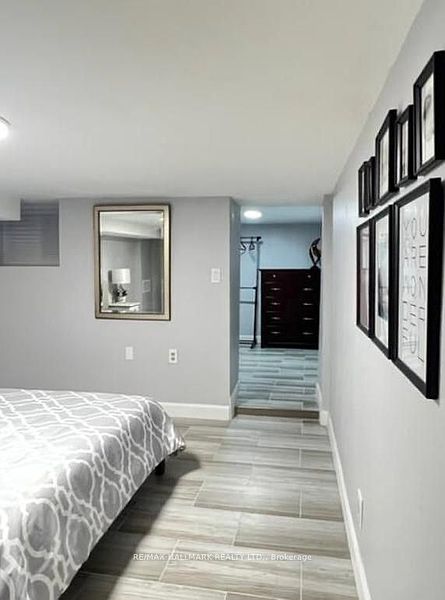Toronto House for rent - 2 Bedrooms — photo 4
