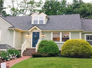 11 Vernon Ave, Wrentham, MA 02093